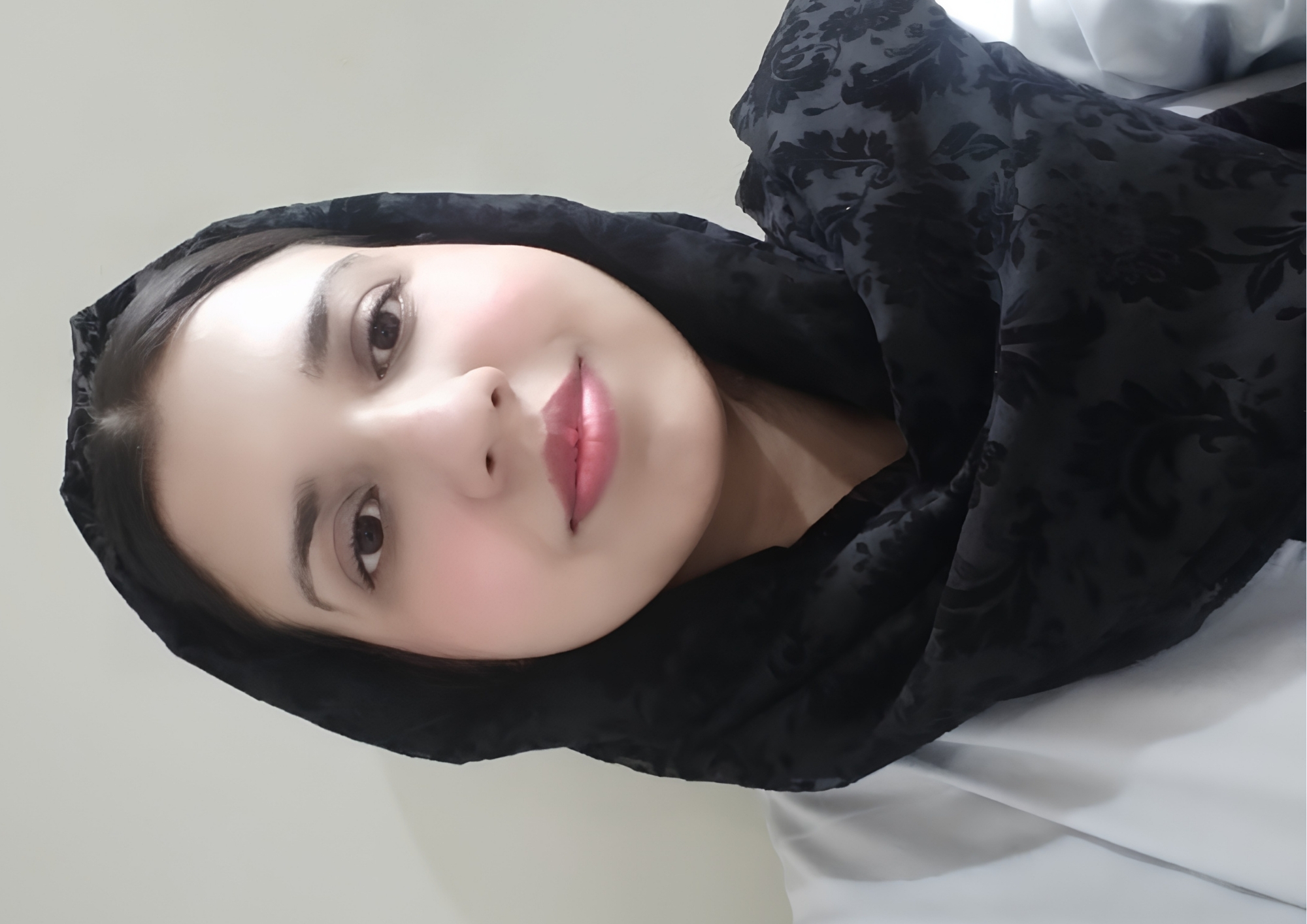 Dr Sara Khan
